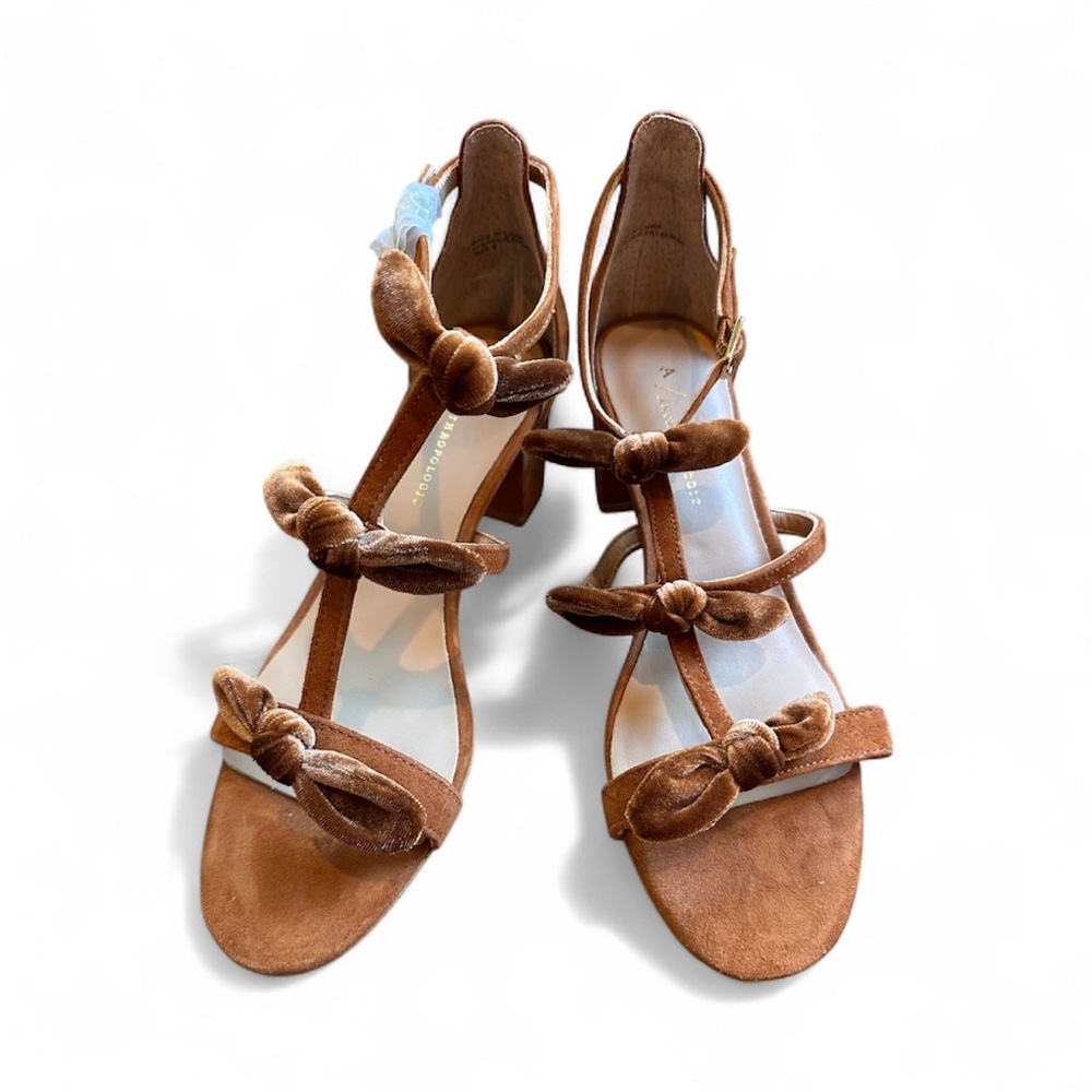 ANTHROPOLOGIE Suede Sandals / Velvet Bow Golden T strap Heels Brown Size 8